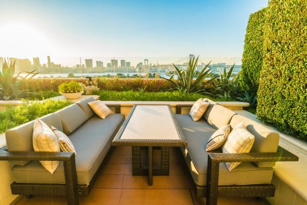 How to Turn Your Backyard into a Relaxing Oasis? Backyard